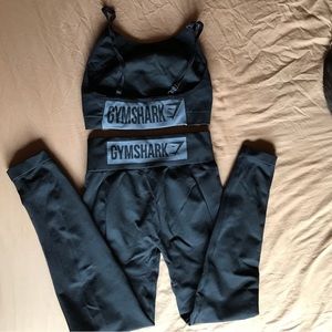 🖤💋Gymshark matching set, size medium.
